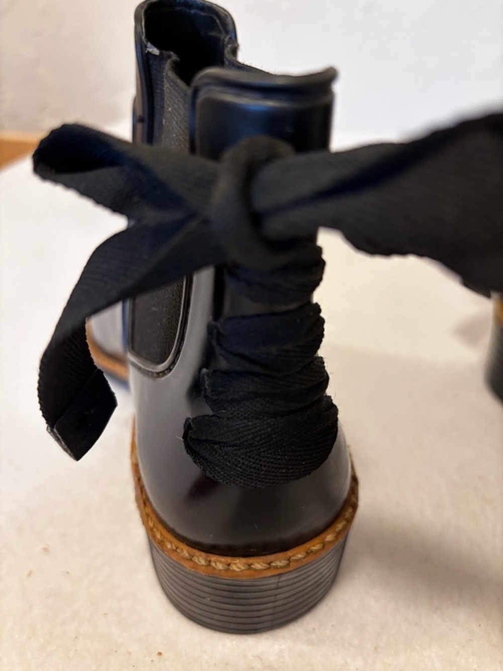 Bernardo Black Chelsea Ankle Boots lace back detail. Size 6 - Picture 8 of 9
